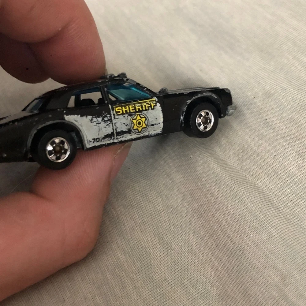 Hot Wheels exciting sheriff